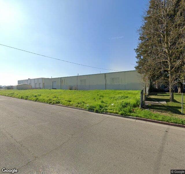 Tri Valley Recycling recycling center in Stockton, CA - View of facility