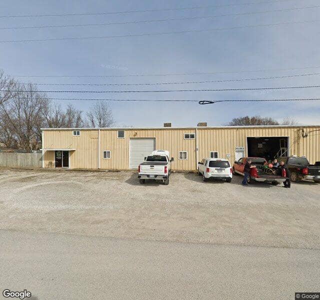 Used Oil Service Co recycling center in Springdale, AR - Nearby facility