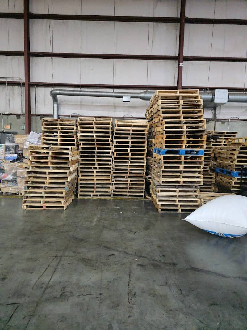 Alabama Cardboard & Recycling recycling center in Calera, AL - View of facility