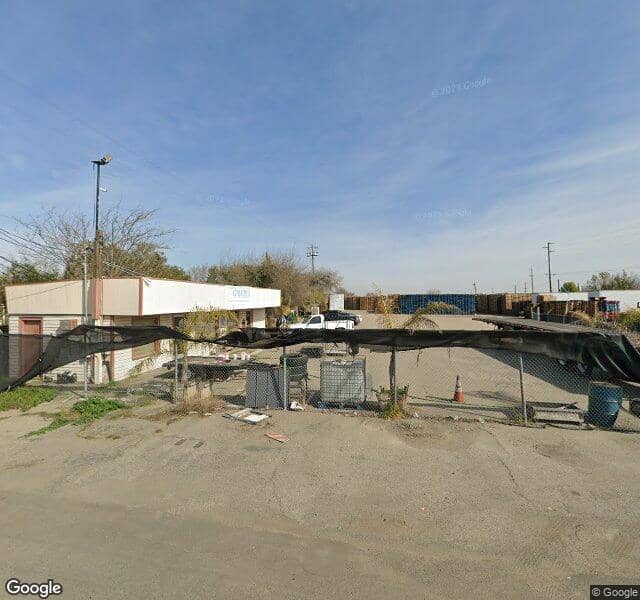 GMA Pallet Recycling Corporation recycling center in Tracy, CA - View of facility