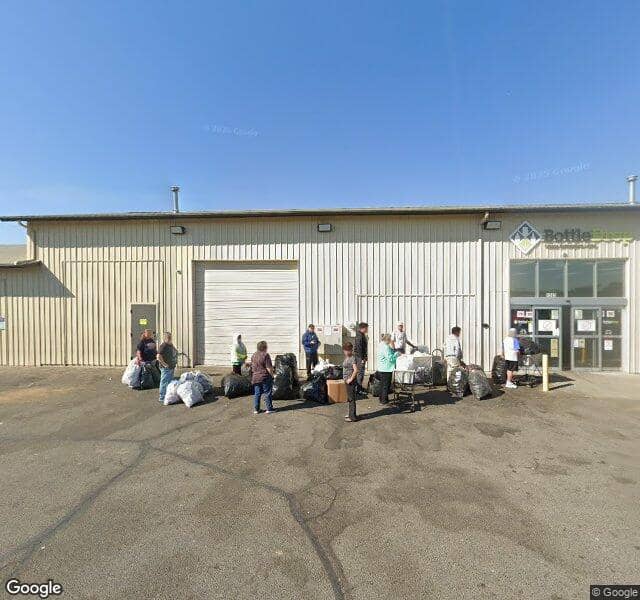 Ontario BottleDrop Redemption Center - Ontario (6637454b) recycling center in Ontario, OR - View of facility