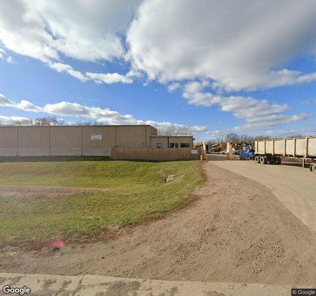 Yankton Metals recycling center in Yankton, SD - View of facility
