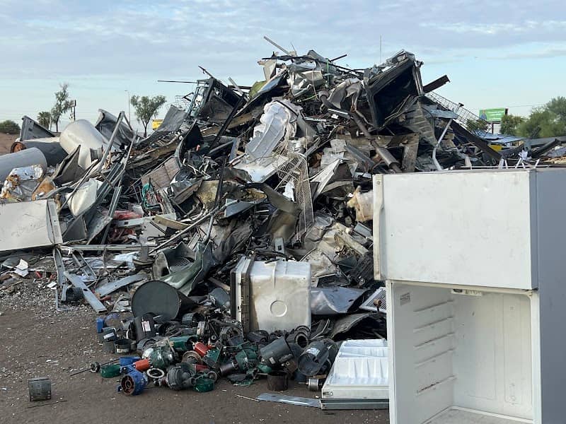 Goddess scrap L.L.C recycling center in Phoenix, AZ - View of facility